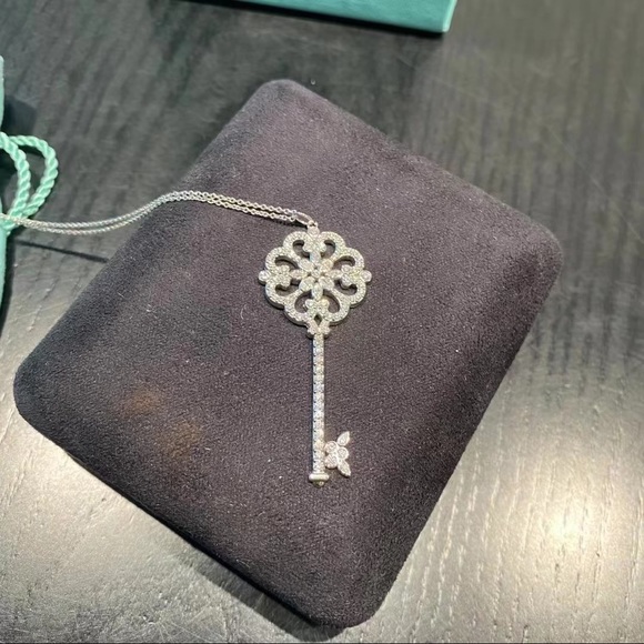 Tiffany Key necklace - Picture 1 of 1